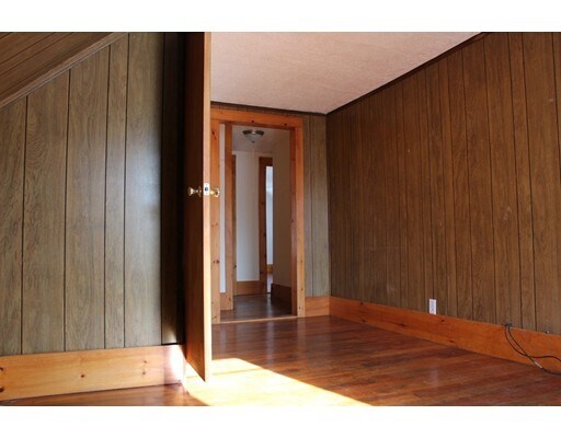 Building Photo - 15 Campbell Rd