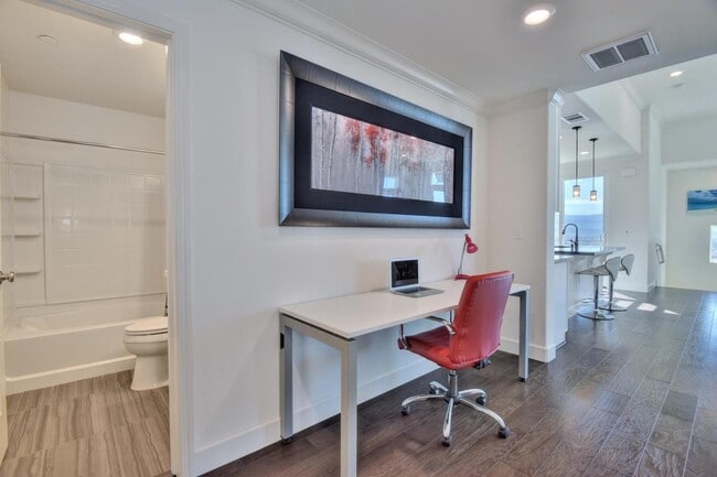 Building Photo - 3089 Valley of Hearts Delight Pl