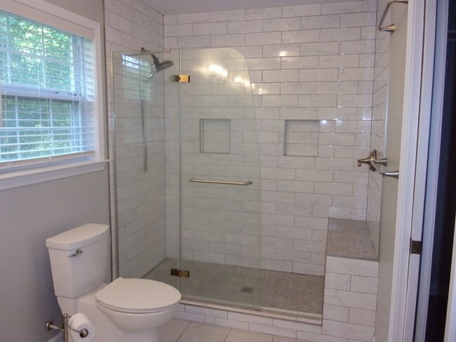 Building Photo - COMING SOON!! 3 Bedroom 2 Bath Home on over 1 Acre in York with Clover Schools