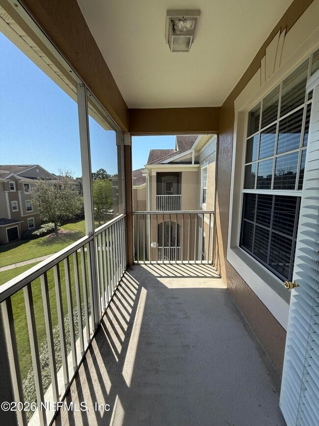 Building Photo - 7990 Baymeadows Rd