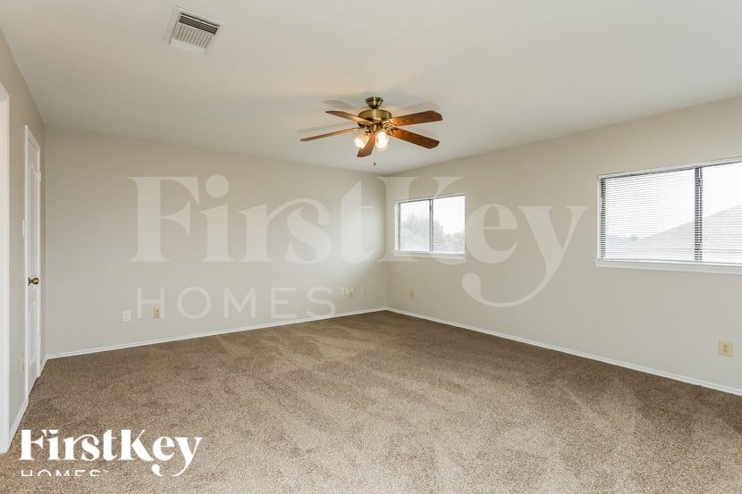 Building Photo - 4623 Everstone Creek