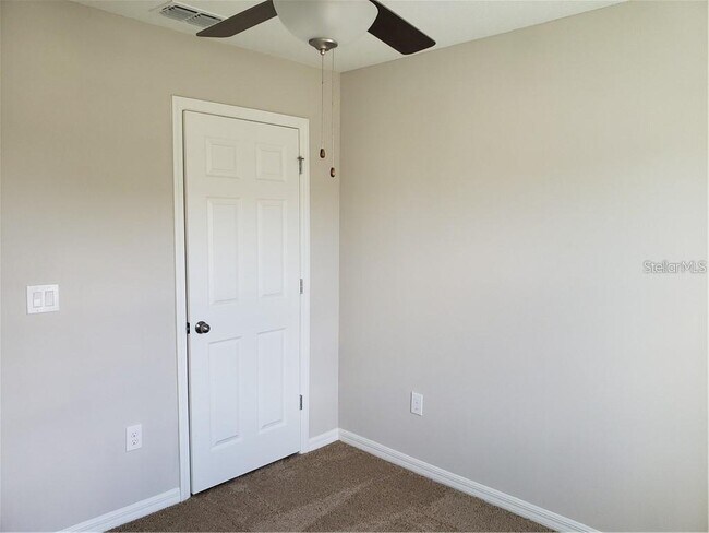 Building Photo - 15915 Marina Bay Dr