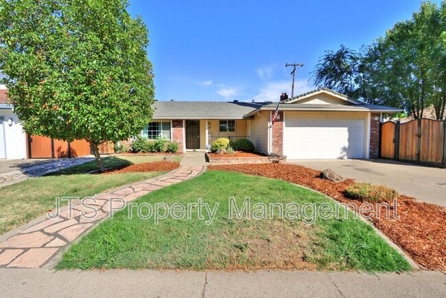 Building Photo - 2128 W La Loma Dr