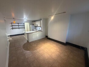 Building Photo - 308 Hudson Ave