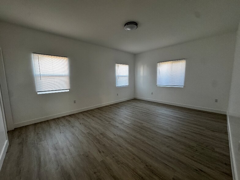 Building Photo - 24953 Union St