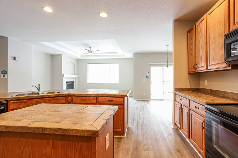 Building Photo - 2550 Paint Pony Cir