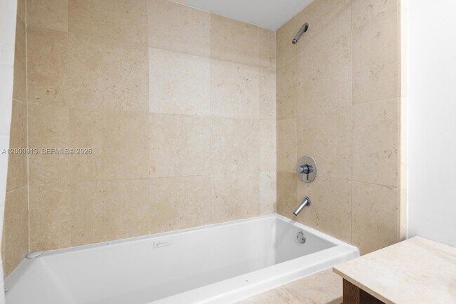 Building Photo - 475 Brickell Ave