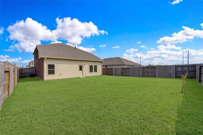 Building Photo - 3418 Spanish Oak Ln