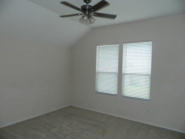 Building Photo - 1132 Honeywell Dr