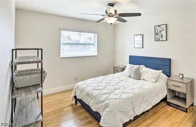 Building Photo - 2806 SW 38th Terrace