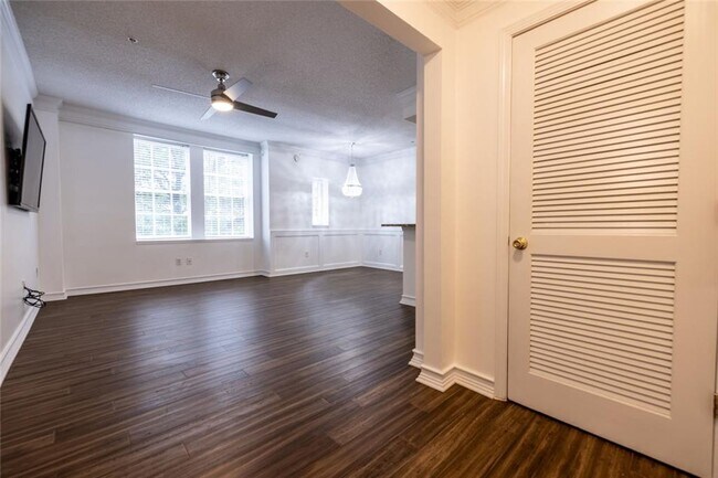 Building Photo - 800 Peachtree St NE