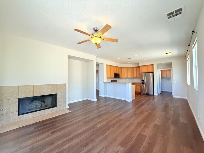 Building Photo - 80435 Atherstone Dr