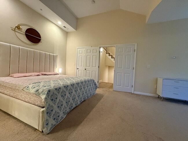 Building Photo - 32 John Hancock Dr