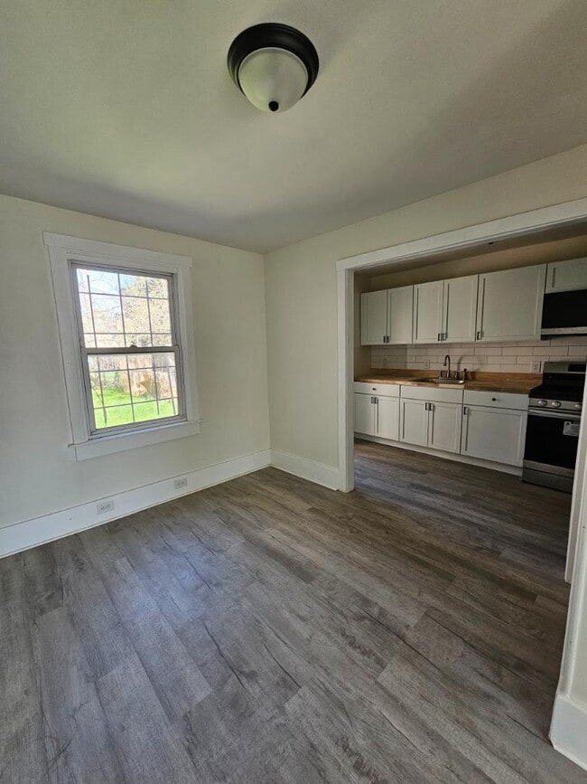 Building Photo - 1103 Baldwin St