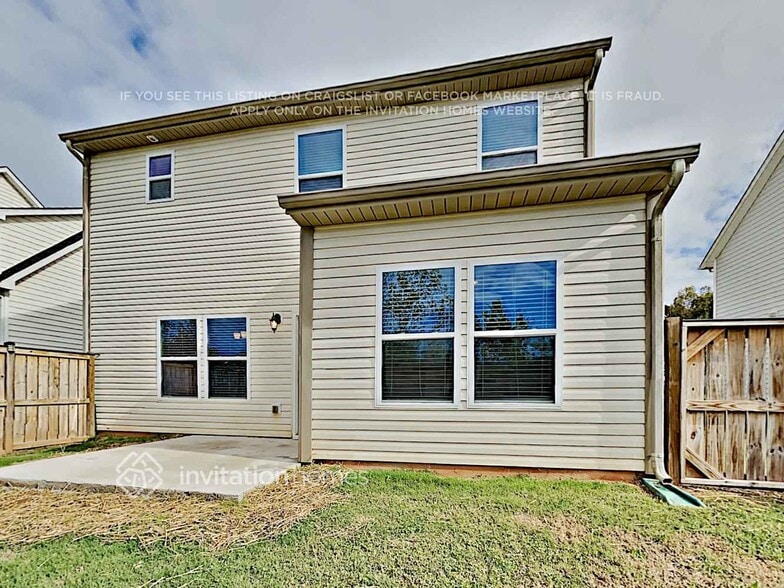 Building Photo - 111 Louden Dr