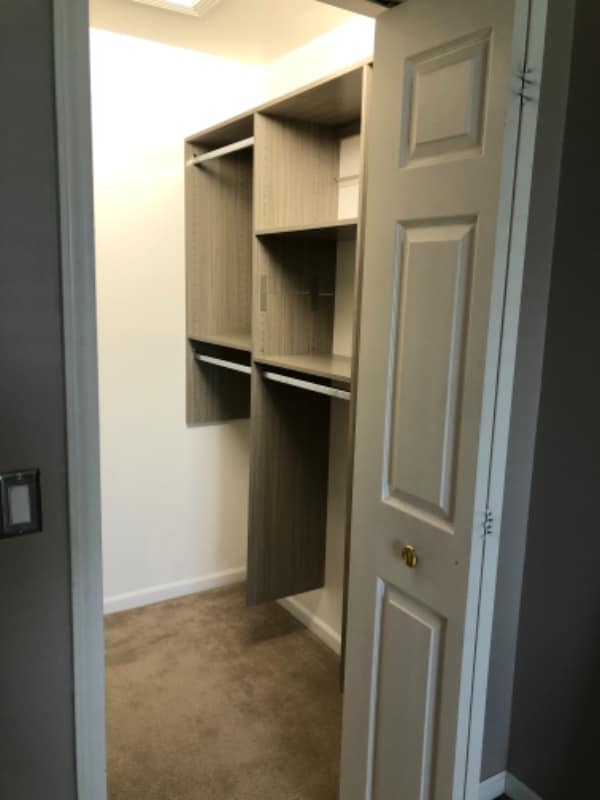 Building Photo - 51761 Adler Park Dr W