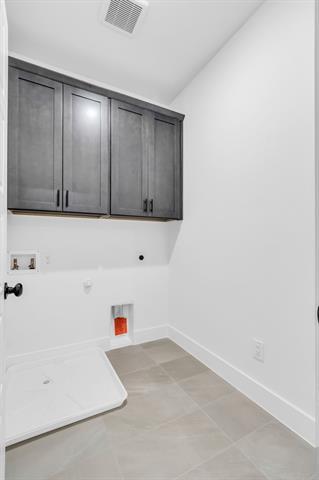 Building Photo - 1228 Arkansas Spgs St