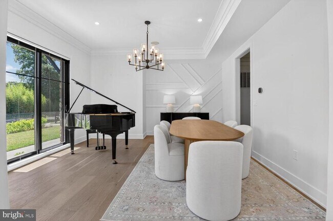 Building Photo - 1218 Karig Pl