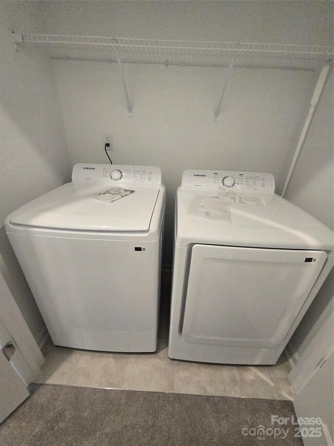 Building Photo - 3124 Stelfox St