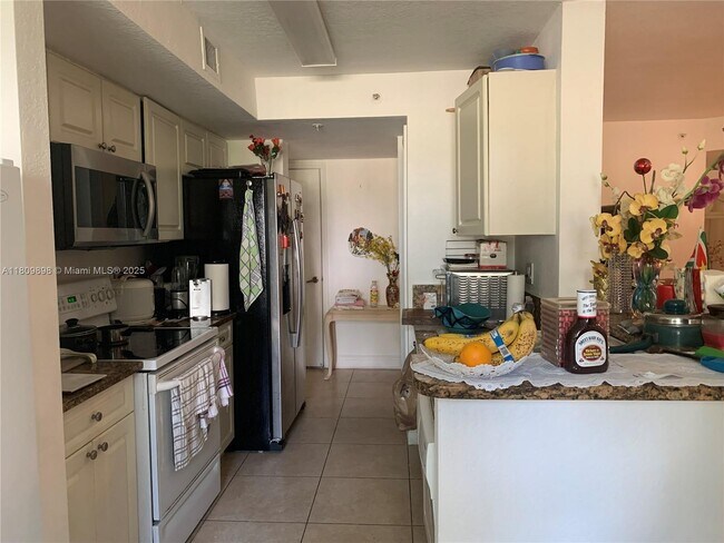 Building Photo - 20850 SW 87th Ave