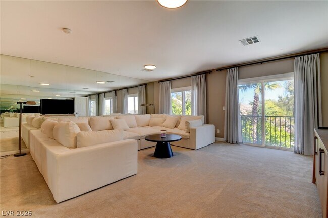 Building Photo - 7686 Gossamer Wind St