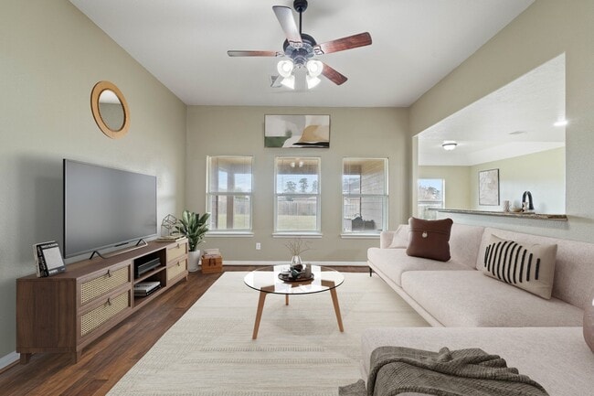 Building Photo - 18875 Maverick Ranch Rd E