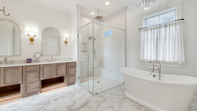 Building Photo - 1058 Debordieu Blvd