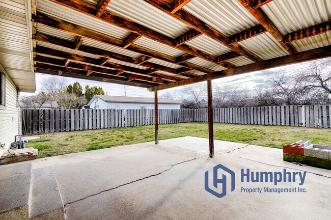 Building Photo - Nice home located off of Cleveland Blvd. near downtown Caldwell