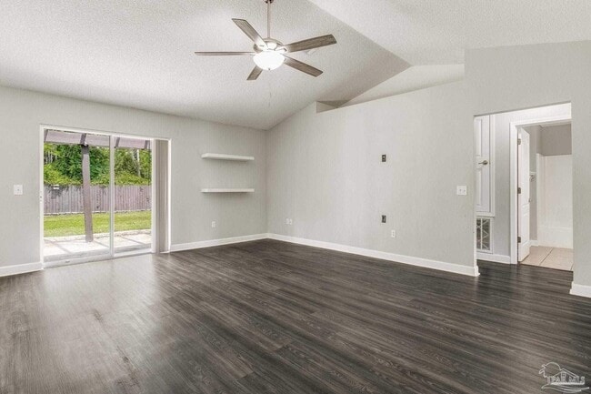 Building Photo - 1068 Joaquin Rd