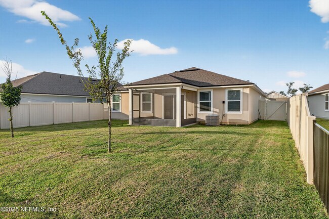 Building Photo - 66108 Edgewater Dr