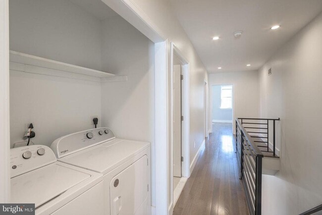 Building Photo - 2106 Manton St