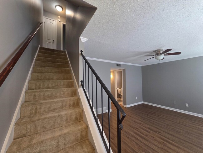 Building Photo - 2106 Harbert Ave