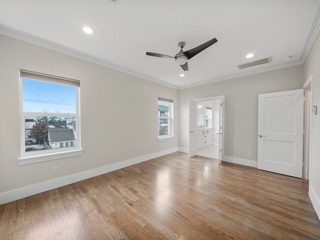 Building Photo - 1512 Thompson St