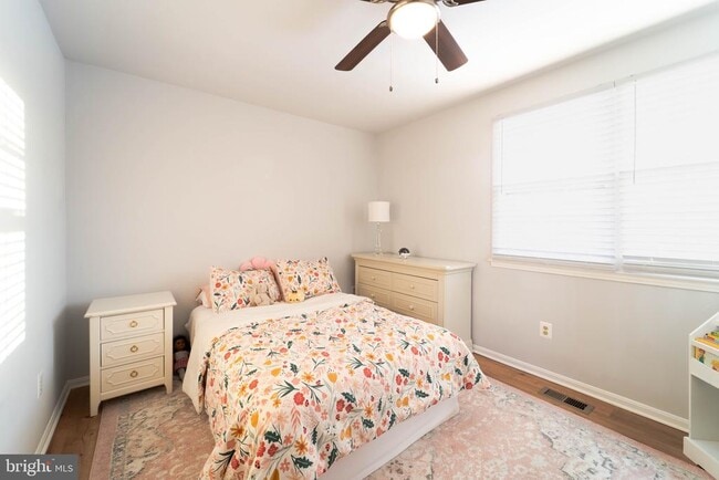 Building Photo - 5105 Spring Rock Ct