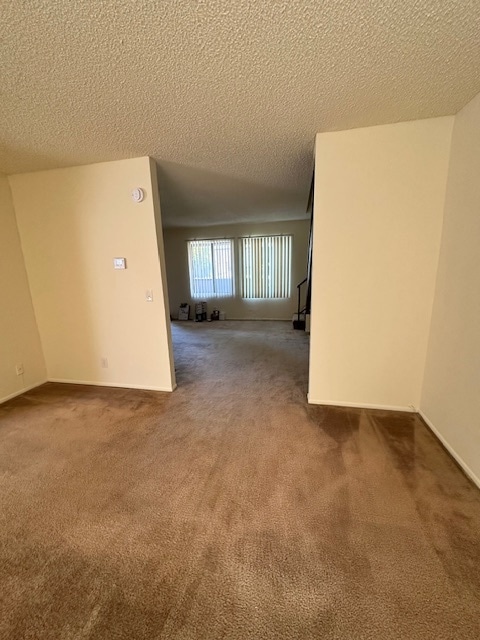 Building Photo - 215 Hudson S Ave