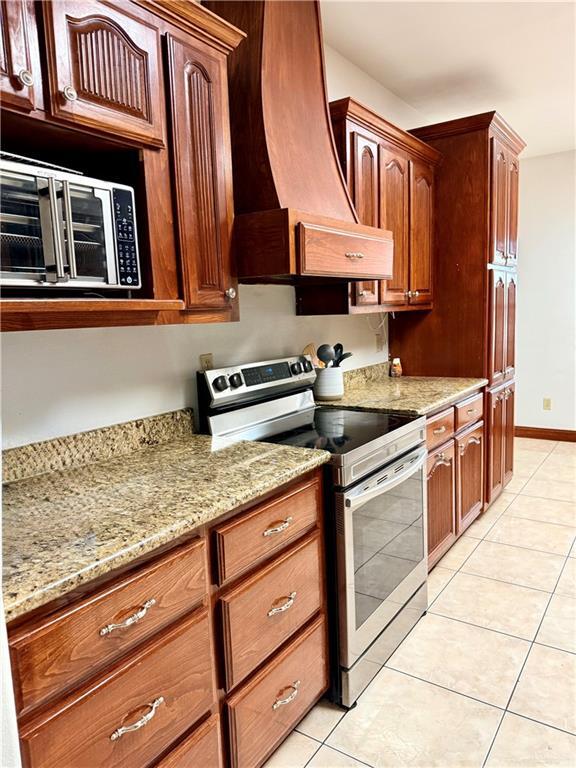 Building Photo - 18 Marble St