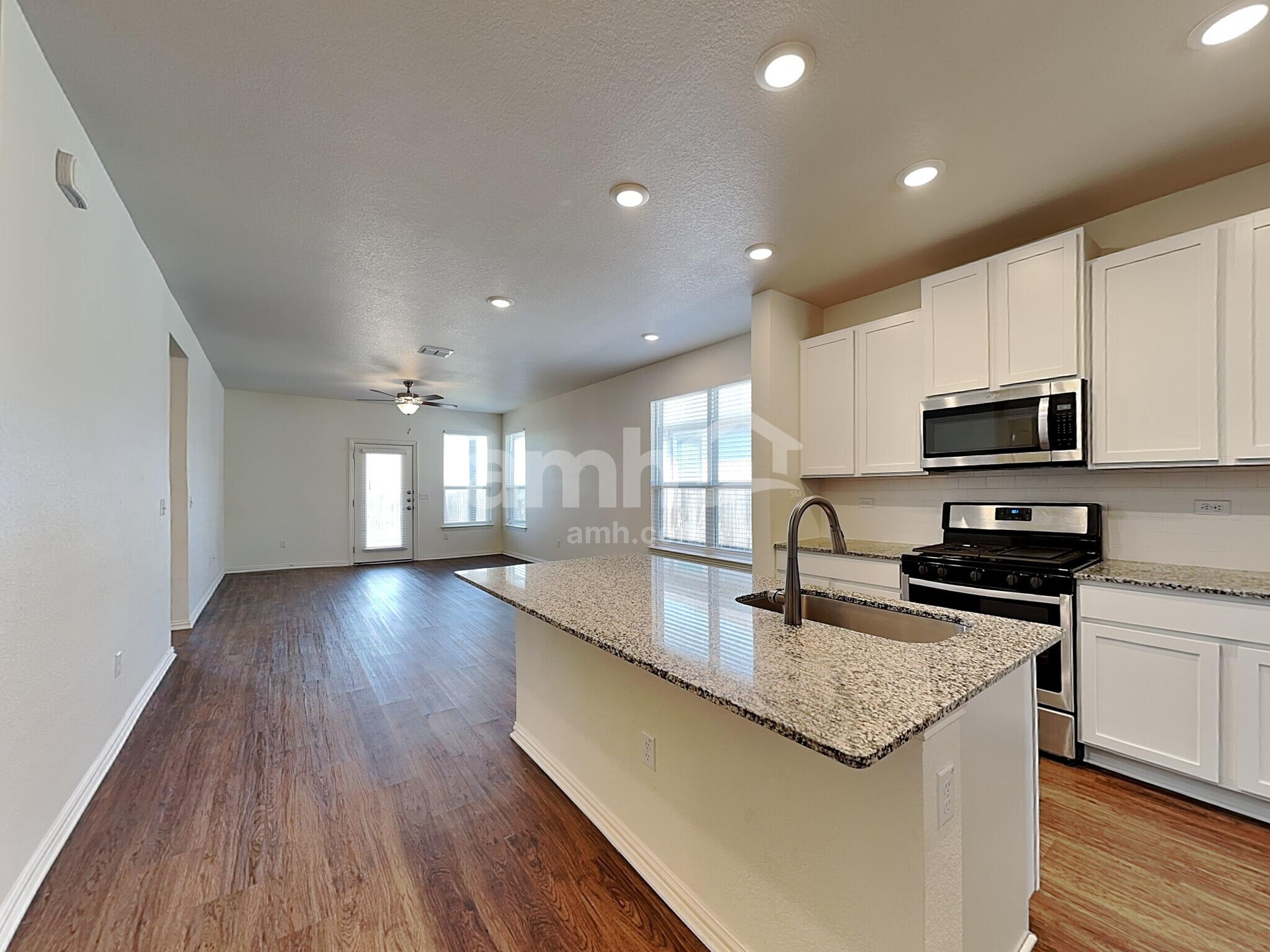 Building Photo - 171 Pebble Creek Run