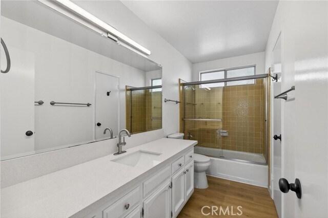 Building Photo - 1653 5th St