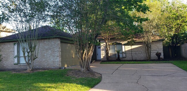 Primary Photo - 15111 Paso Real Dr