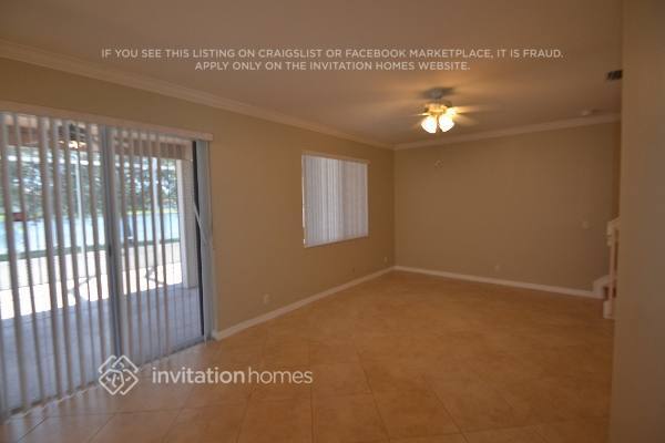 Building Photo - 3774 Woodfield Dr