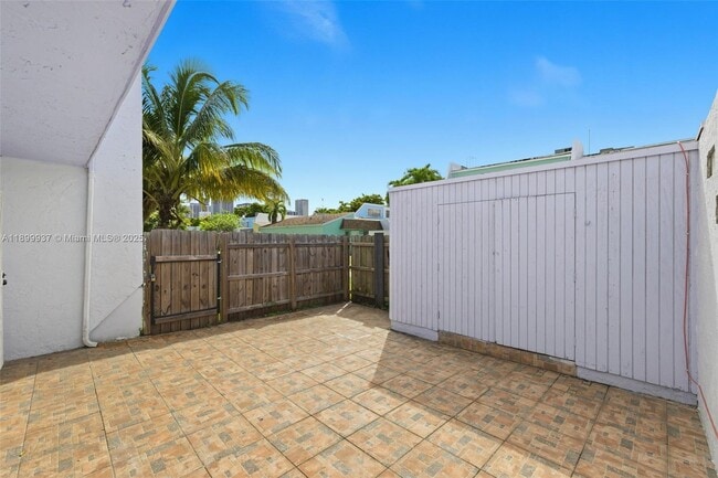 Building Photo - 624 NW 11th St