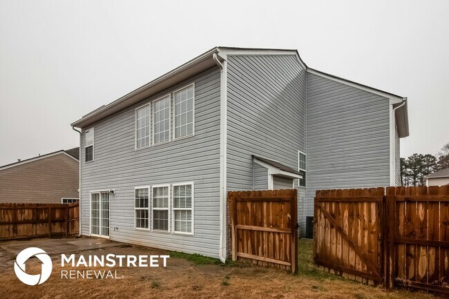 Building Photo - 2028 Quill Ct