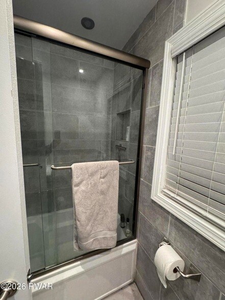 Building Photo - 200 Avenue H