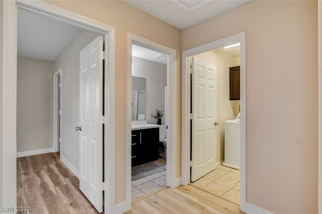Building Photo - 3962 Coyote Ridge Ct