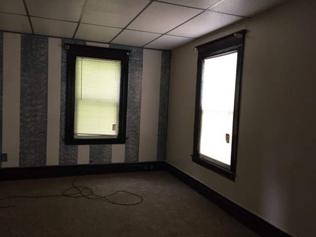 Building Photo - HUGE SINGLE FAMILY FOR RENT !!