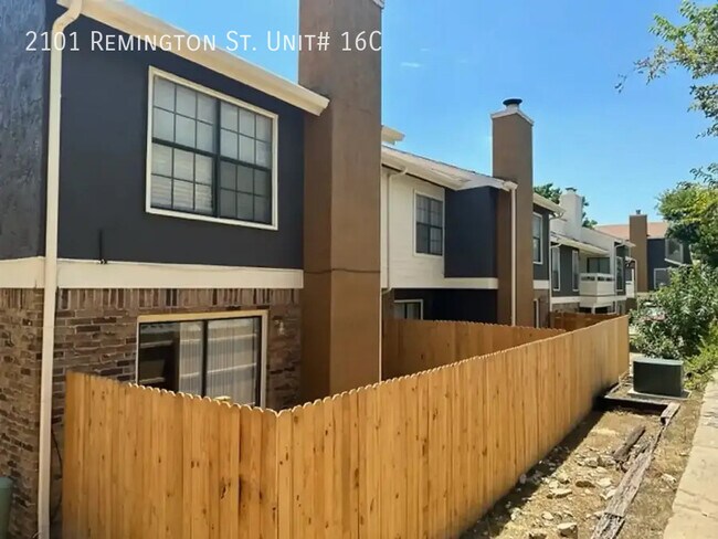 Building Photo - 2101 Remington St