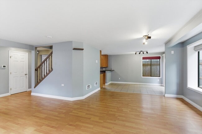 Building Photo - 2227 SE 8th Pl