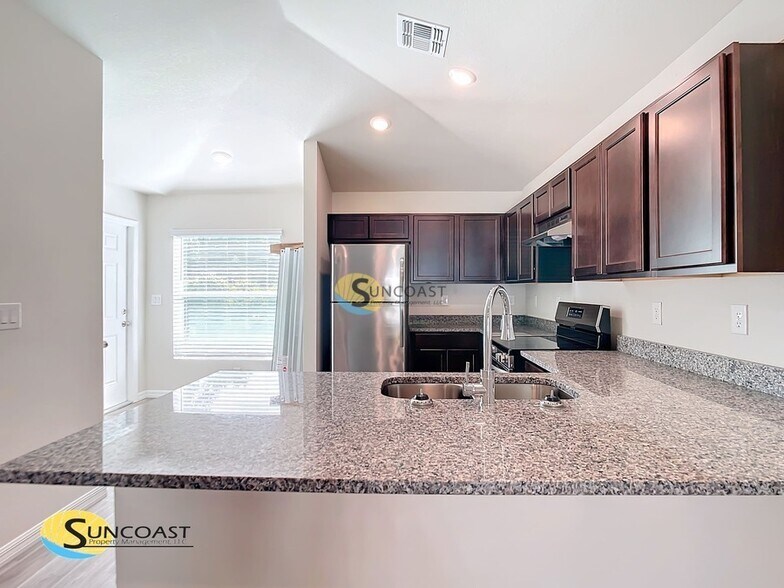 Building Photo - 27221 Partin Dr