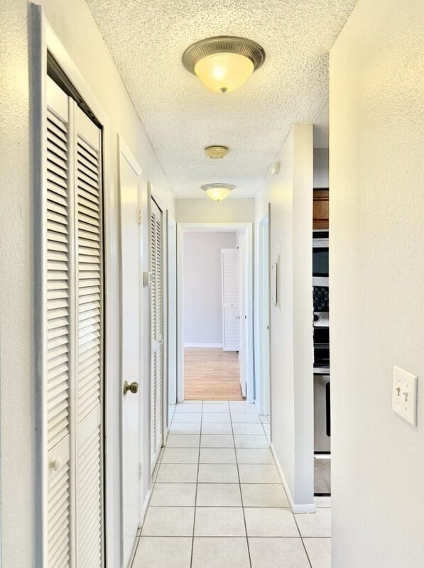 Building Photo - 3455 Countryside Blvd