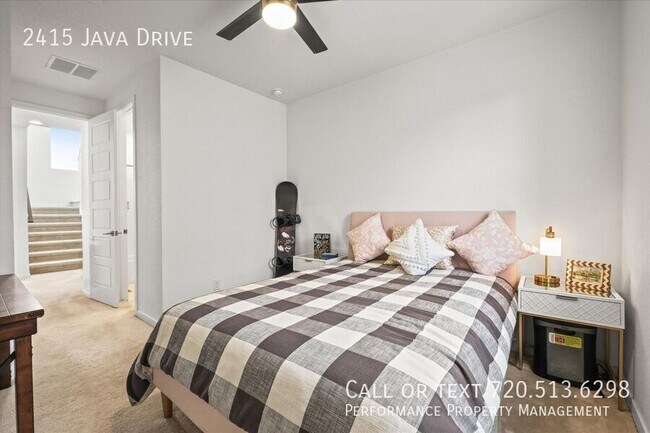 Building Photo - 2415 Java Dr